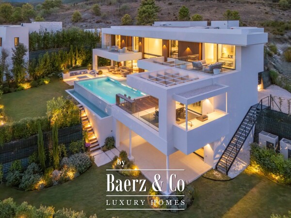 photo 4 Villa - La Quinta - Benahavis - Ref: 8654