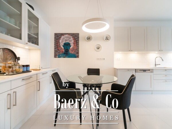 photo 10 4 +3 bedroom flat with cachet in the Rato area