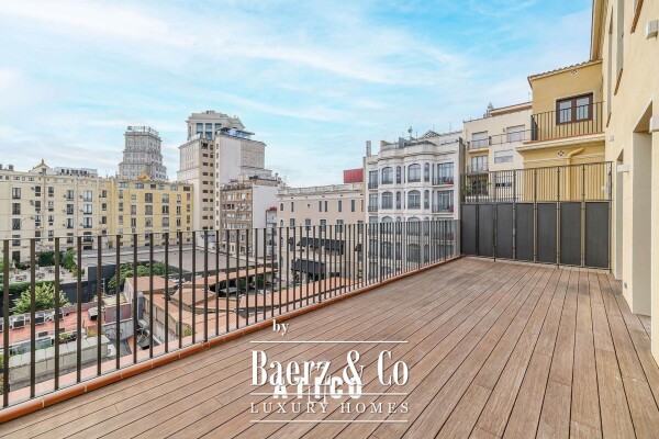 photo 2 Penthouse for sale in La Dreta de l'Eixample