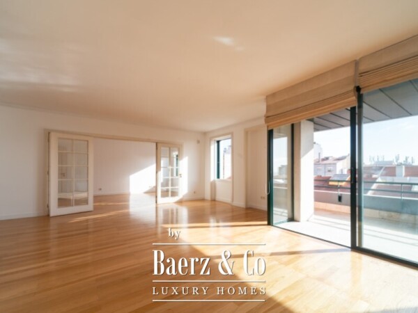 photo 2 3+2 bedroom apartment in a prestigious private condominium