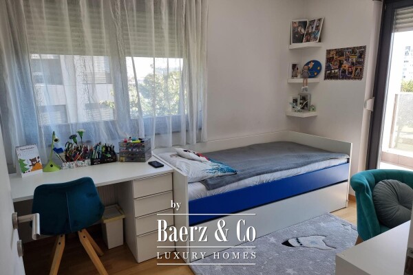 photo 8 Zagreb, Lower Town, top-quality four-bedroom apartment, area 141 m²