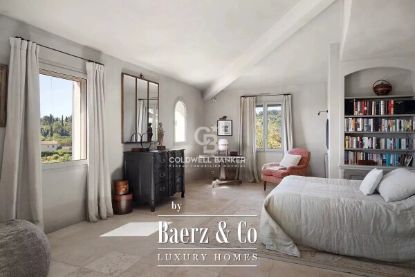 photo 9 Provençal villa with panoramic Seaview