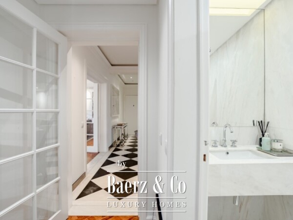 photo 7 Apartment 4 Bedrooms +1 Sale Lisboa