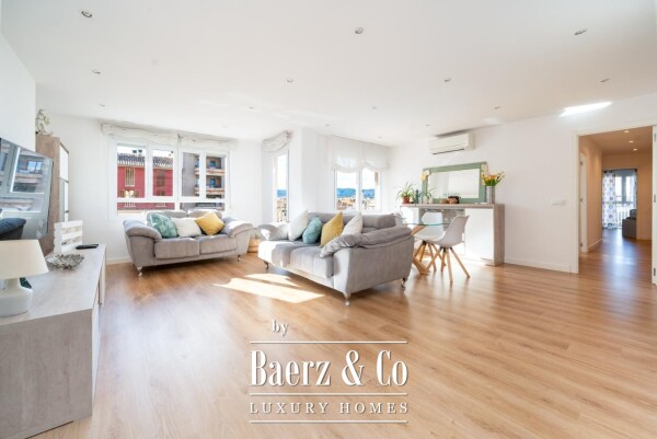 photo 1 Spacious and bright renovated apartment in Avenidas, Palma