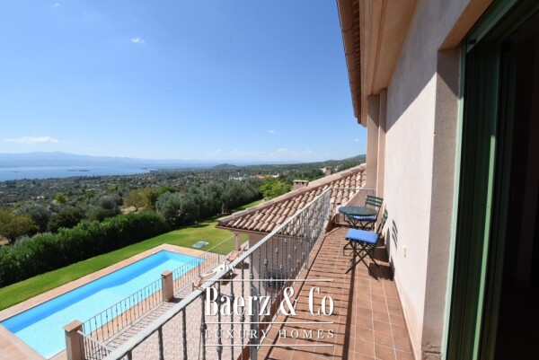 photo 5 Tuscan-Style Villa in Amarynthos with Panoramic Sea & Mountain Views