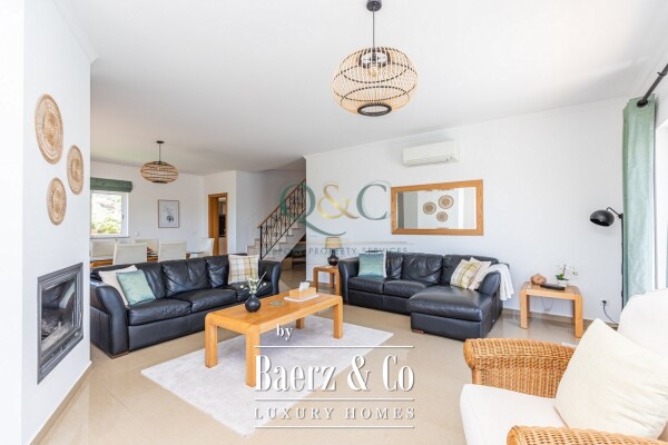 photo 14 Beautiful luxury home in Santa Bárbara de Nexe, Countryside