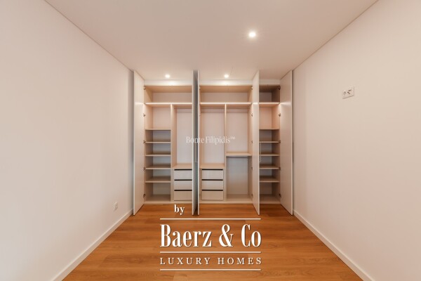 photo 30 Beautiful luxury home in Carcavelos e Parede, Parede