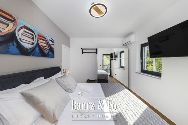 photo 26 Barić Draga, Exclusive Seafront Villa with Pier and Boat Slipway