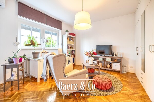 photo 5 Zagreb, Pantovčak, five room apartment with garage in one of the most beautiful streets in the city