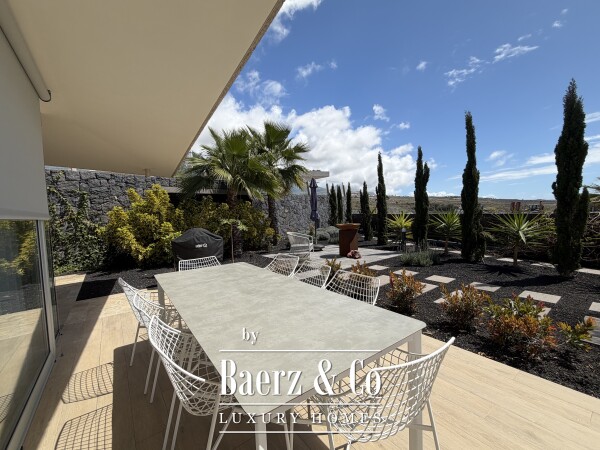 photo 32 Exclusive villa for sale in Abama