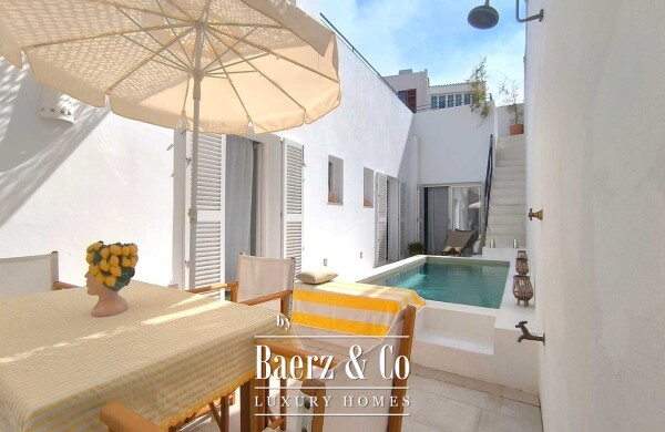 photo 9 MENORCAN HOUSE WITH POOL FOR SALE IN THE OLD TOWN OF CIUTADELLA DE MENORCA NEAR FISH MARKET