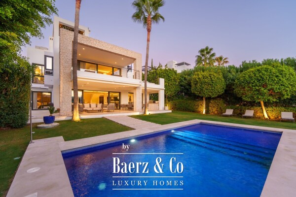 photo 14 Villa - Nueva Andalucia - Marbella - Ref: 8701