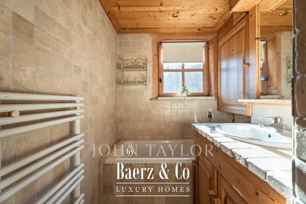 photo 11 APARTMENT - CLOSE TO THE CENTRE