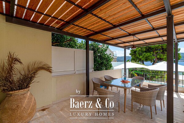 photo 10 Pelješac, Viganj - Seafront property with pool and garage