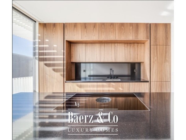 photo 2 3 Bedrooms en-suite apartment in Lisbon, near the River Tejo