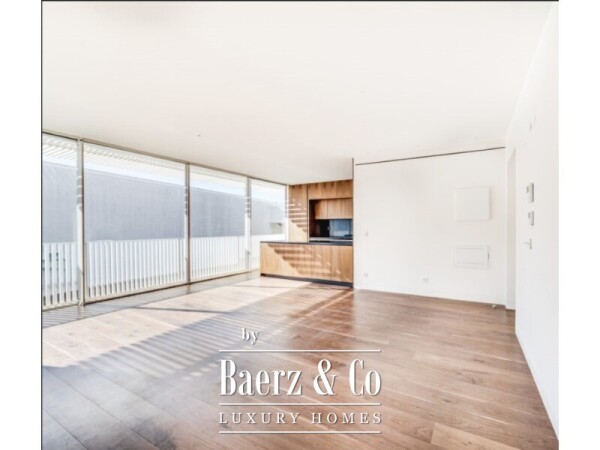 photo 1 2 Bedrooms en-suite apartment in Lisbon, with 1 parking place, near the River Tejo