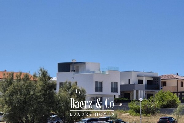 photo 5 Vir, Luxury villa with a rooftop terrace and two swimming pools - second row to the sea
