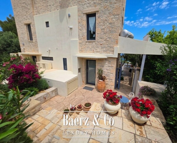 photo 2 Modern 3-Bedroom Residence with Private Sea Access near Makri Gialos - Zakynthos