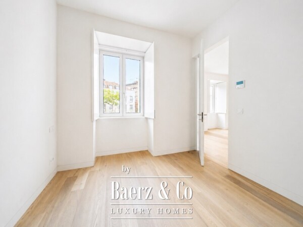 photo 13 Brand New Two Bedroom Apartment in Estrela