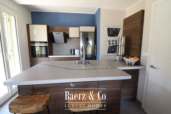 photo 6 Villa for sale 151 m²