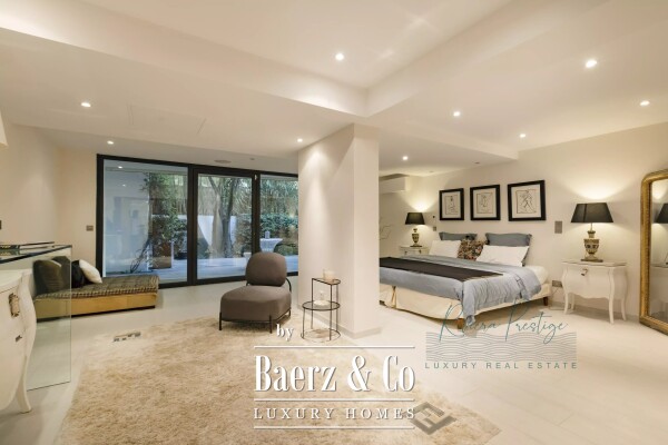 photo 7 Architect-Designed Villa Near Place des Lices – Saint-Tropez