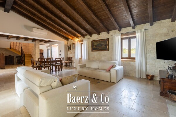 photo 3 Istria, Višnjan, a beautiful stone villa with a pool in a peaceful natural setting
