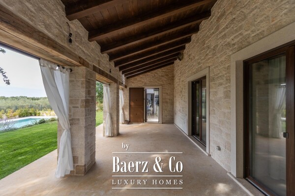 photo 10 Istria, Višnjan, a beautiful stone villa with a pool in a peaceful natural setting